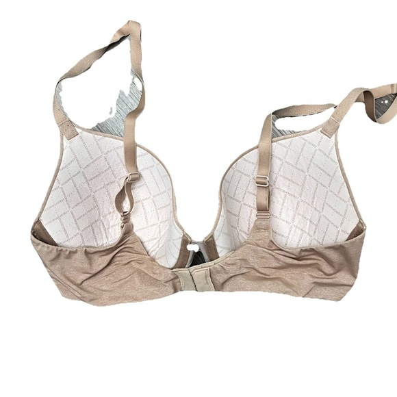 Victorias Secret 34D Bra Tan Uplift Beige Demi Underwire Back Closure Bra - Picture 3 of 6